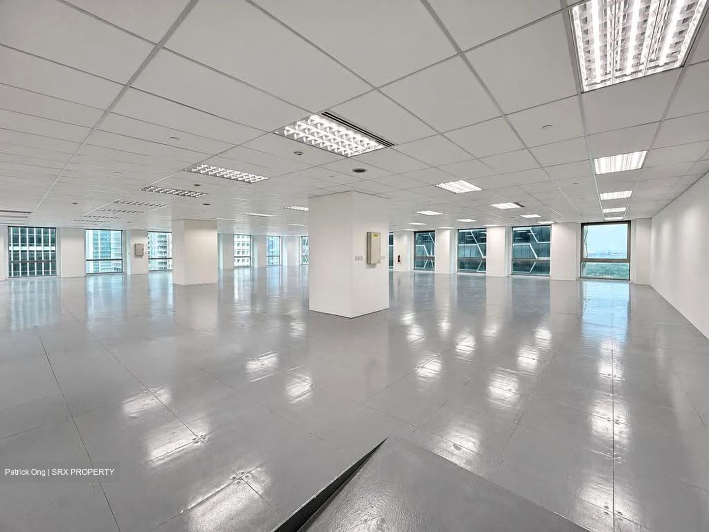 Oue Downtown (D1), Office #633275571